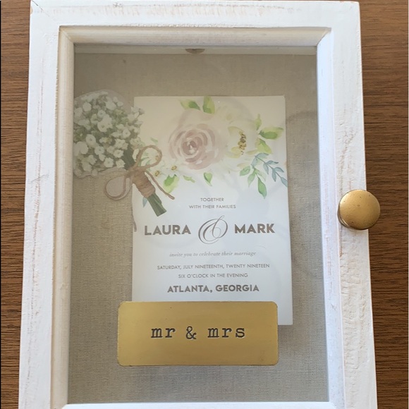 Shadow Box - Picture 1 of 4